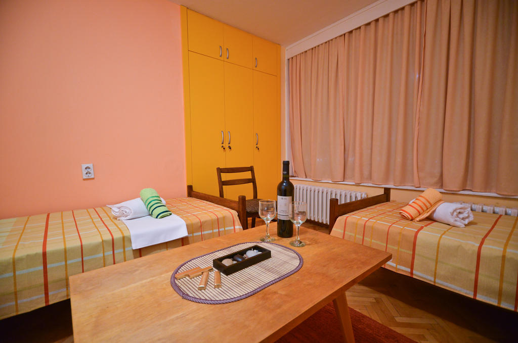 Glorious Rooms Ниш Екстер'єр фото